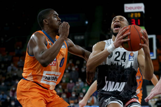 苏比门迪的 苏比门迪的